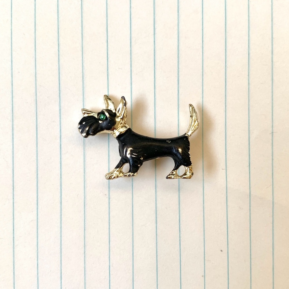 vintage black Scottish terrier dog golden brooch pin